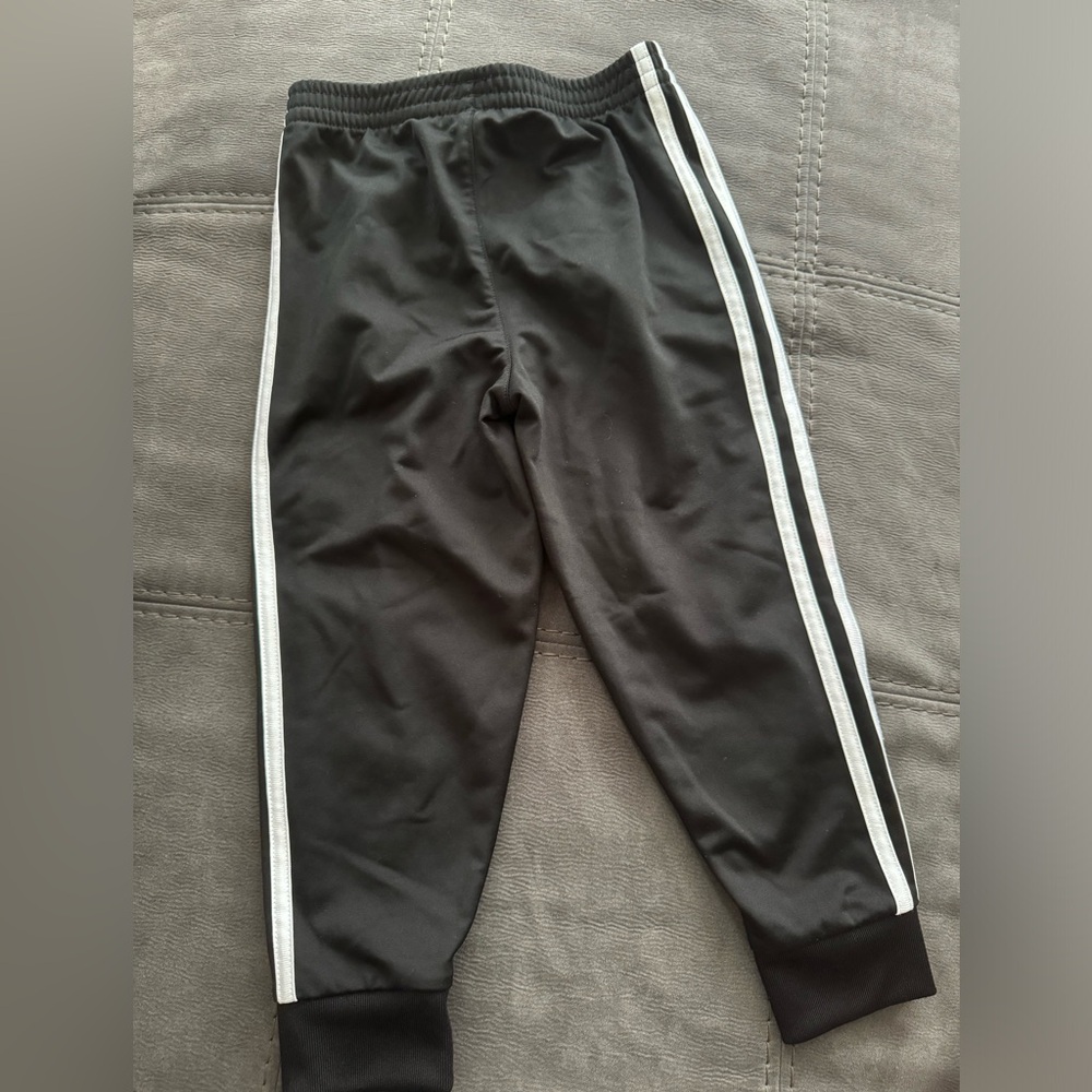 Adidas pants - Picture 2 of 3